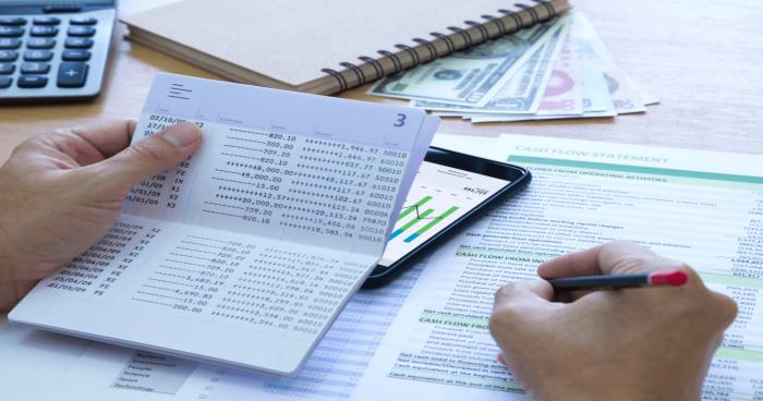 EBITDA vs. Fuxo de Caixa Livre: O Perigo da Métrica Única na Gestão